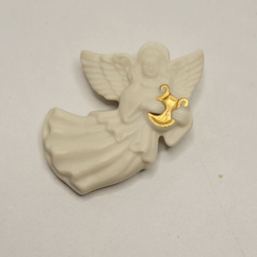 ▪︎Lenox Angel Pin